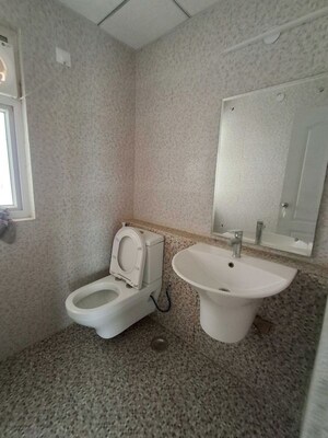 Bathroom in 3 BHK Builder Floor at Sector 22 – for Rent