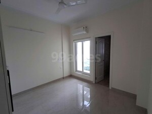 Room in 3 BHK Builder Floor at Palam Vihar – for Rent