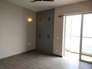 2 BHK Apartment For Rent in Emaar Digi Homes, Sector 62