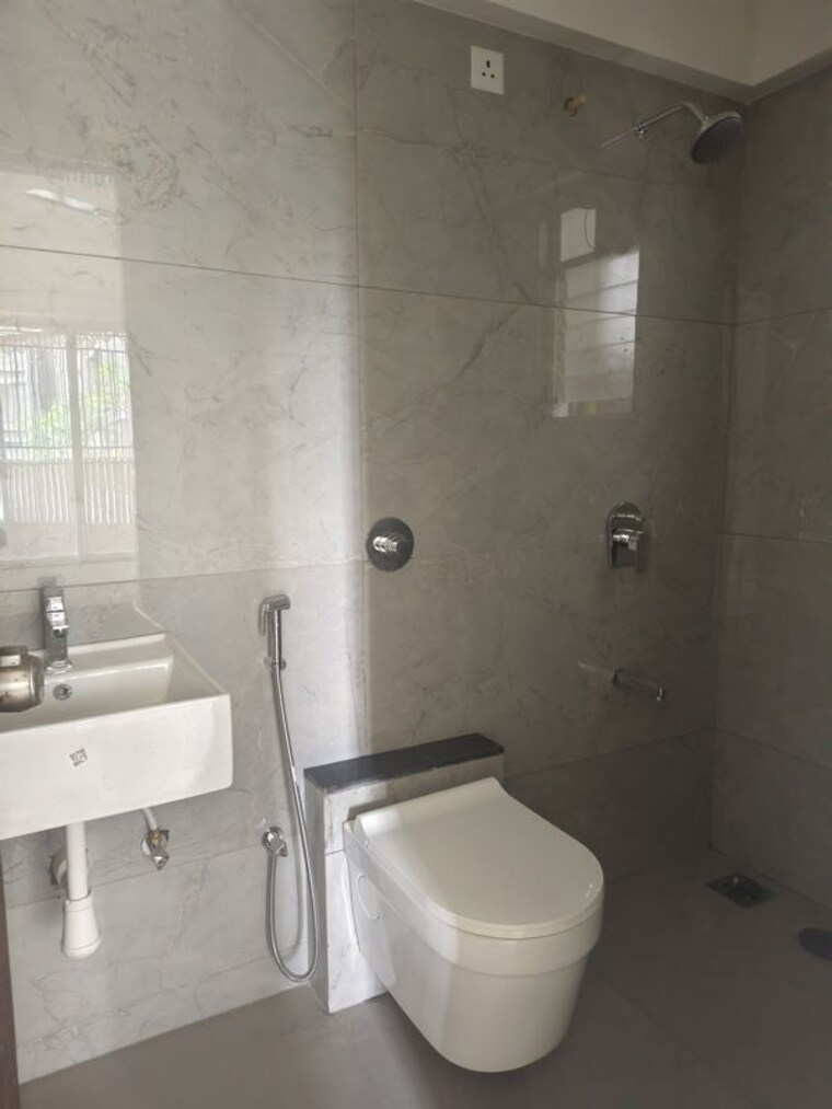 Bathroom, gsv-vertica Commercial Office Space 345 Sq.Ft. In Kharadi Pune 10695927