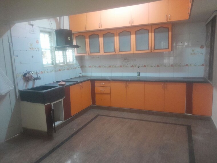 Kitchen, nri layout 3 Bedroom 1500 Sq.Ft. Independent House In Nri Layout Bangalore 10695937