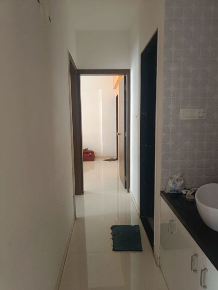 Bathroom, mak-snehangan-residency 2 Bedroom 985 Sq.Ft. Apartment In Wakad Pune 10695982