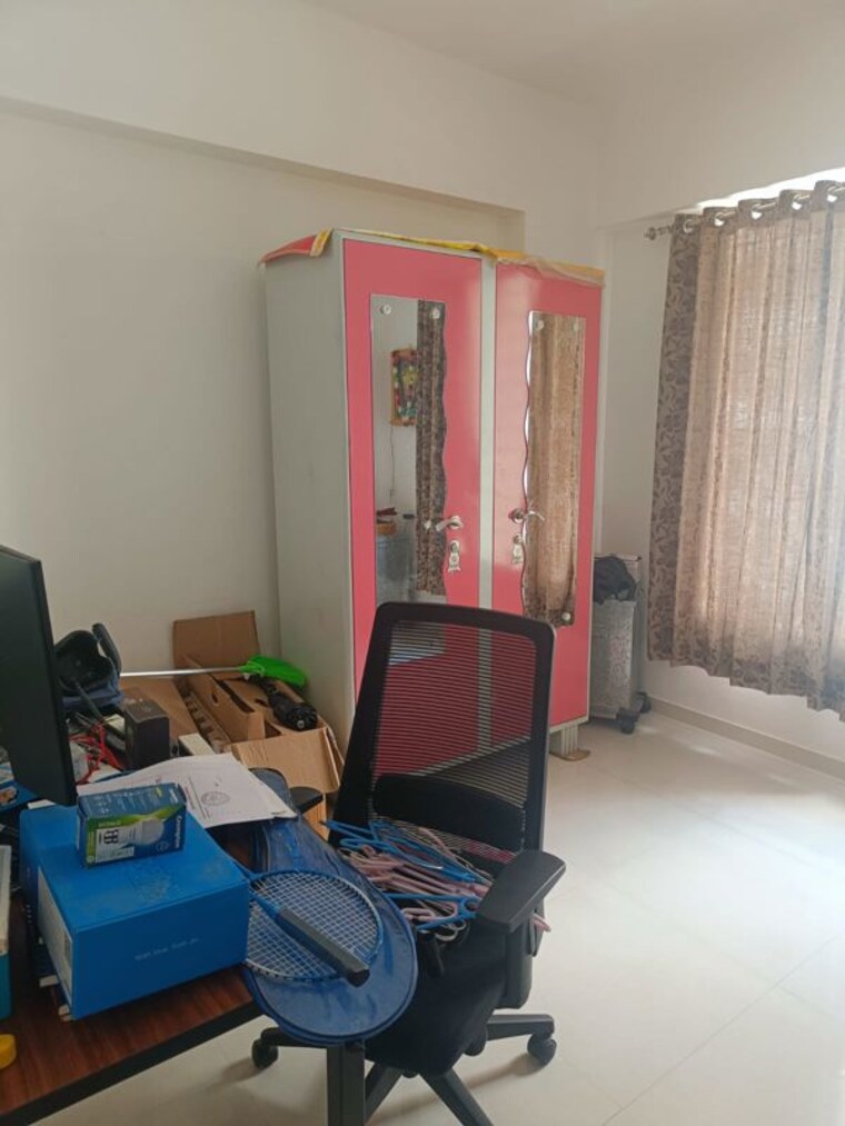 Bedroom, mak-snehangan-residency 2 Bedroom 985 Sq.Ft. Apartment In Wakad Pune 10695982