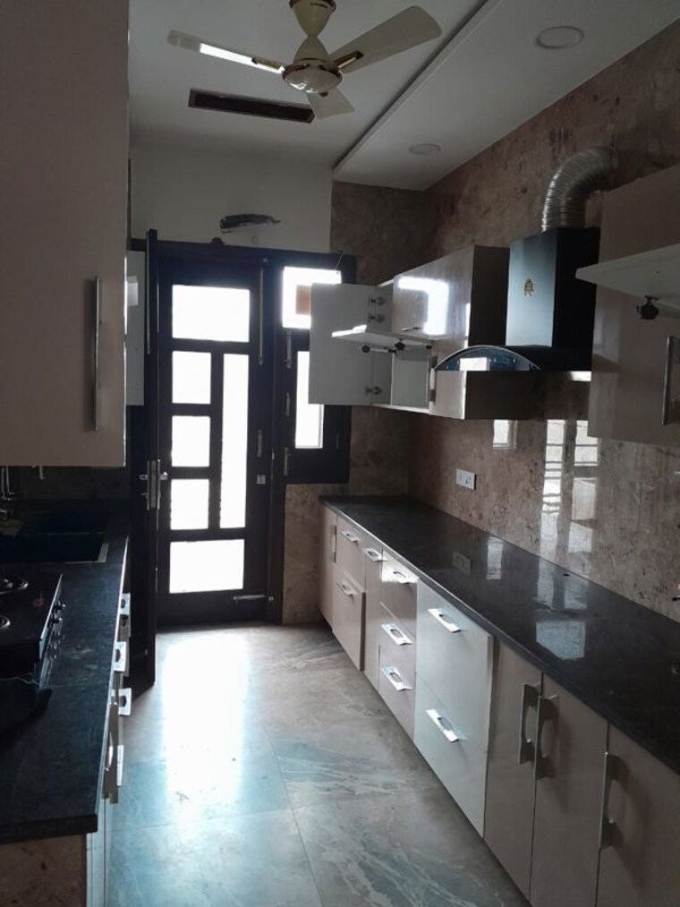 Kitchen, sector 7 1 RK 600 Sq.Ft. Apartment In Sector 7 Panchkula 10696001