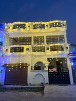 6 BHK +  2600 Sq.Ft. Villa in Badal Apartments Vikas Nagar