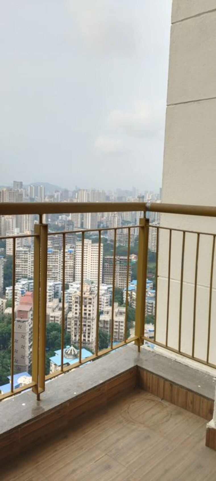 Balcony, runwal-greens 2.5 Bedroom 925 Sq.Ft. Apartment In Mulund West Mumbai 10696022