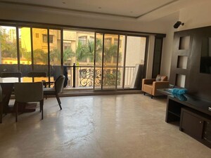 Living Room in 3 BHK Apartment at Byculla – for Rent