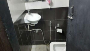Team Area in 3 BHK Apartment at Somerset Apartments Bandra West, Bandra West – for Rent