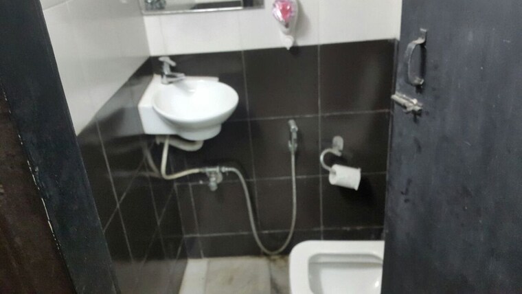 Team Area, somerset-apartments-bandra-west 3 Bedroom 1150 Sq.Ft. Apartment In Bandra West Mumbai 10696053