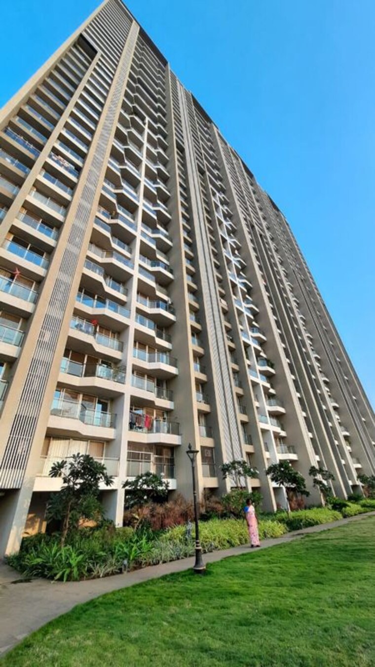 Exterior View, aurum-q-residences 2 Bedroom 638 Sq.Ft. Apartment In Ghansoli Navi Mumbai 10696073
