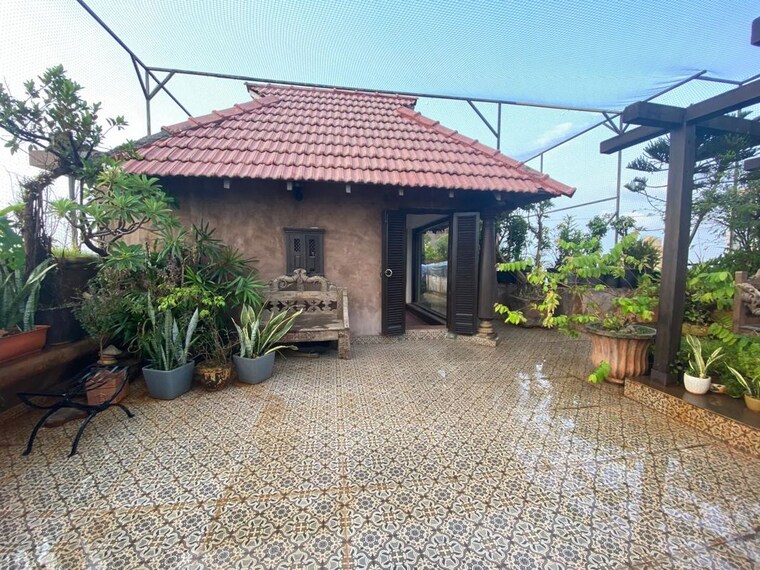 Exterior View, sea-palace 6 Bedroom 5500 Sq.Ft. Villa In Juhu Mumbai 10696083