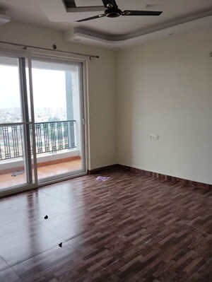 Room in 3 BHK Apartment at LDA Janeshwar Enclave, Jankipuram – for Sale