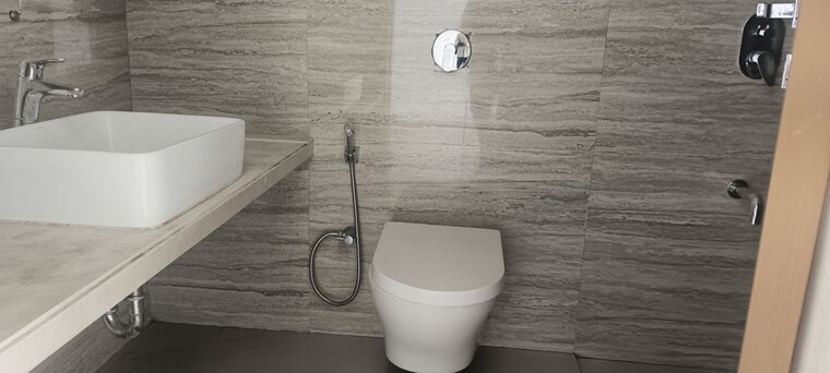 Attached Bathroom, neelam-senroofs 3 Bedroom 1250 Sq.Ft. Apartment In Nahur East Mumbai 10696084
