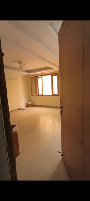 4 BHK Builder Floor For Rent in Green Fields Colony