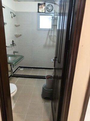 Bathroom in 4 BHK Apartment at H R Buildcon Elite Homz, Sector 77 – for Rent