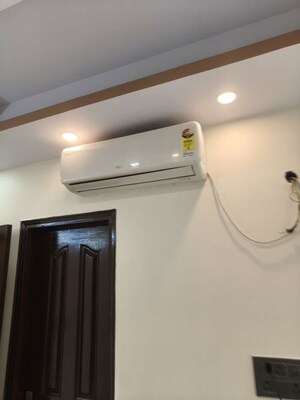 Furnished Amenities in 4 BHK Apartment at H R Buildcon Elite Homz, Sector 77 – for Rent