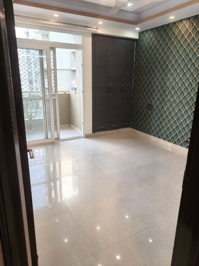 Room, h-r-buildcon-elite-homz 4 Bedroom 2217 Sq.Ft. Apartment In Sector 77 Noida 10696135