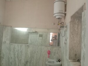 Bathroom in 2 BHK Builder Floor at Shastri Nagar – for Rent