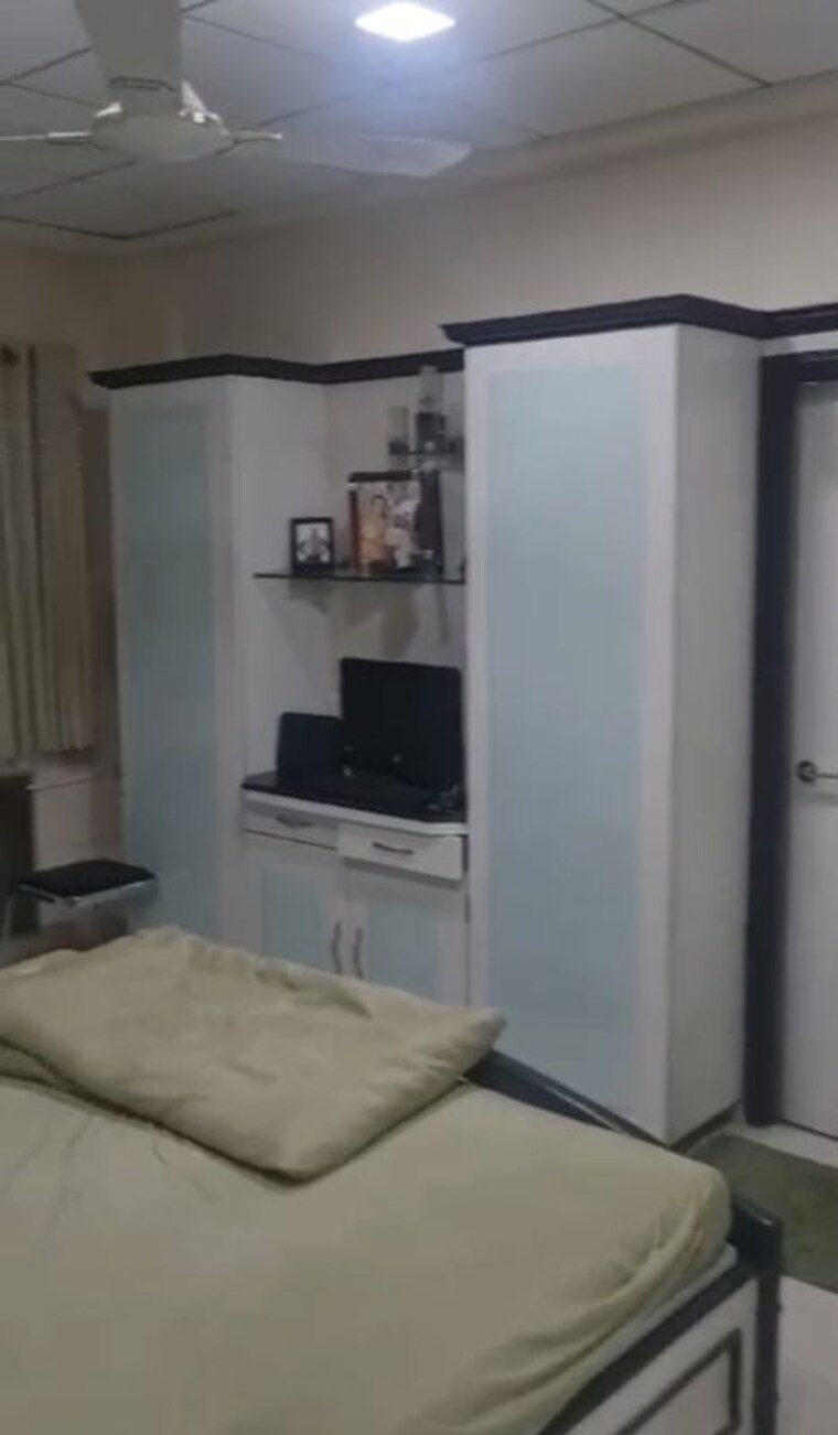Bedroom, mulund west 3.5 Bedroom 1250 Sq.Ft. Apartment In Mulund West Mumbai 10696176