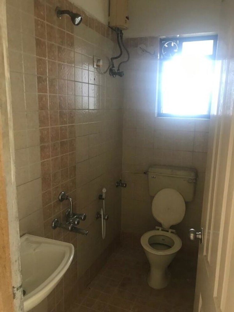 Bathroom, mahaavir-rachana 3 Bedroom 1450 Sq.Ft. Apartment In Cbd Belapur Sector 15 Navi Mumbai 10696173