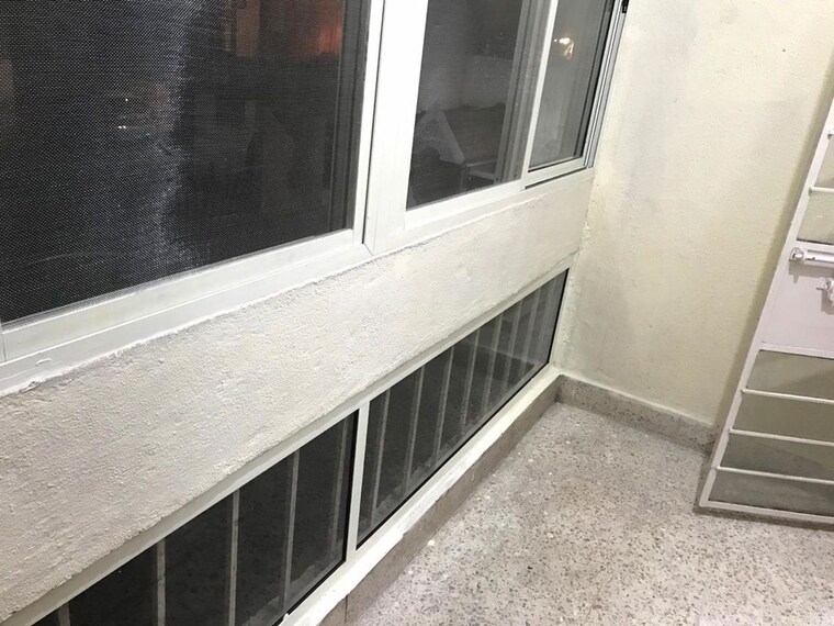 Balcony, sindhi-colony-ulsoor 2 Bedroom 1000 Sq.Ft. Apartment In Halasuru Bangalore 10696179