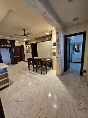 3 BHK Apartment For Rent in Dattvilla CHS, Lalbaug