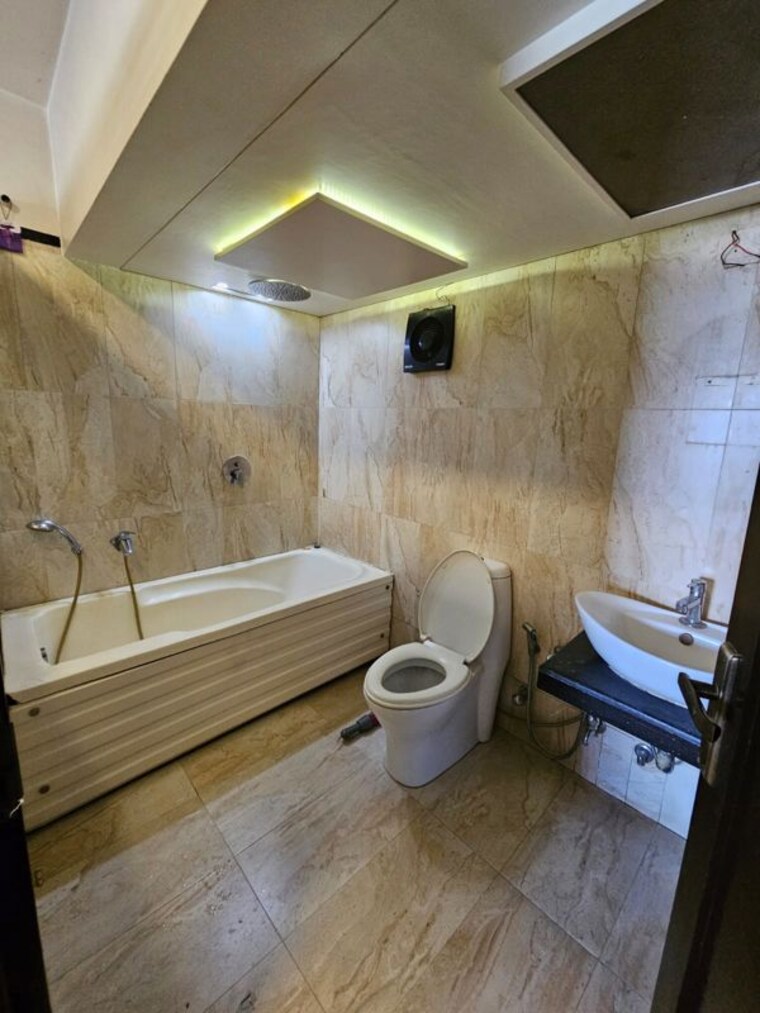 Team Area, dattvilla-chs 3 Bedroom 700 Sq.Ft. Apartment In Lalbaug Mumbai 10696187