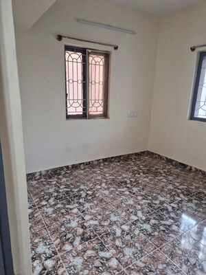 1 BHK Independent House For Rent in Lb Shastri Nagar