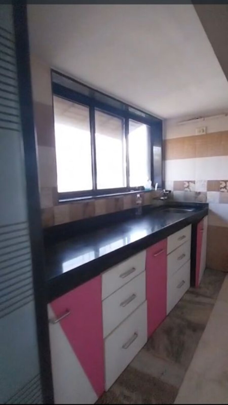 Kitchen, laxmi-niwas-dadar-east 2 Bedroom 700 Sq.Ft. Apartment In Dadar East Mumbai 10696201