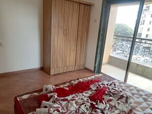 Bedroom in 3 BHK Apartment at Sector 45 Kharghar – for Rent