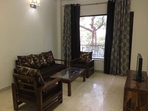 2 BHK Independent House For Rent in Sector 10a