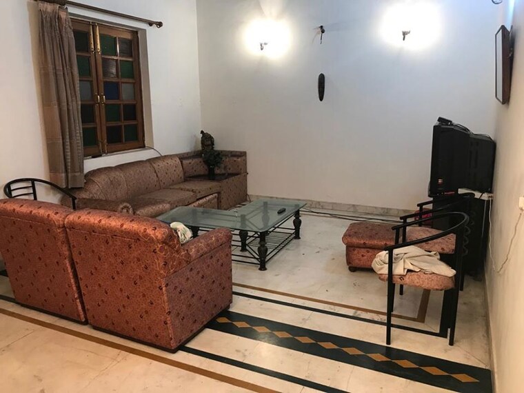 Living Room, sector 10a 2 Bedroom 1363 Sq.Ft. Independent House In Sector 10a Gurgaon 10696217