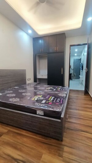Bedroom in 1 BHK Builder Floor at Sector 14 – for Rent