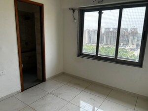 Room in 3 BHK Apartment at Shivalik Sharda Park View 2, Shela – for Rent