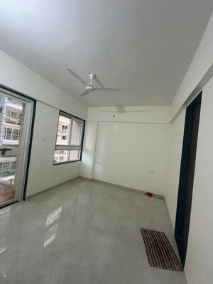 Room in 2 BHK Apartment at Dream Metropark County, Balewadi – for Rent