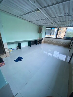 Room in 2 BHK Apartment at Kopar Khairane – for Rent