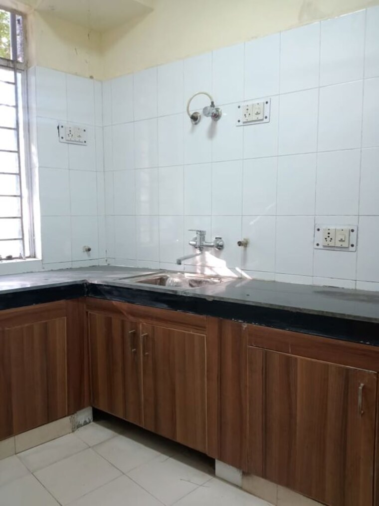 Kitchen, vasant kunj 1 Bedroom 650 Sq.Ft. Apartment In Vasant Kunj Delhi 10696287