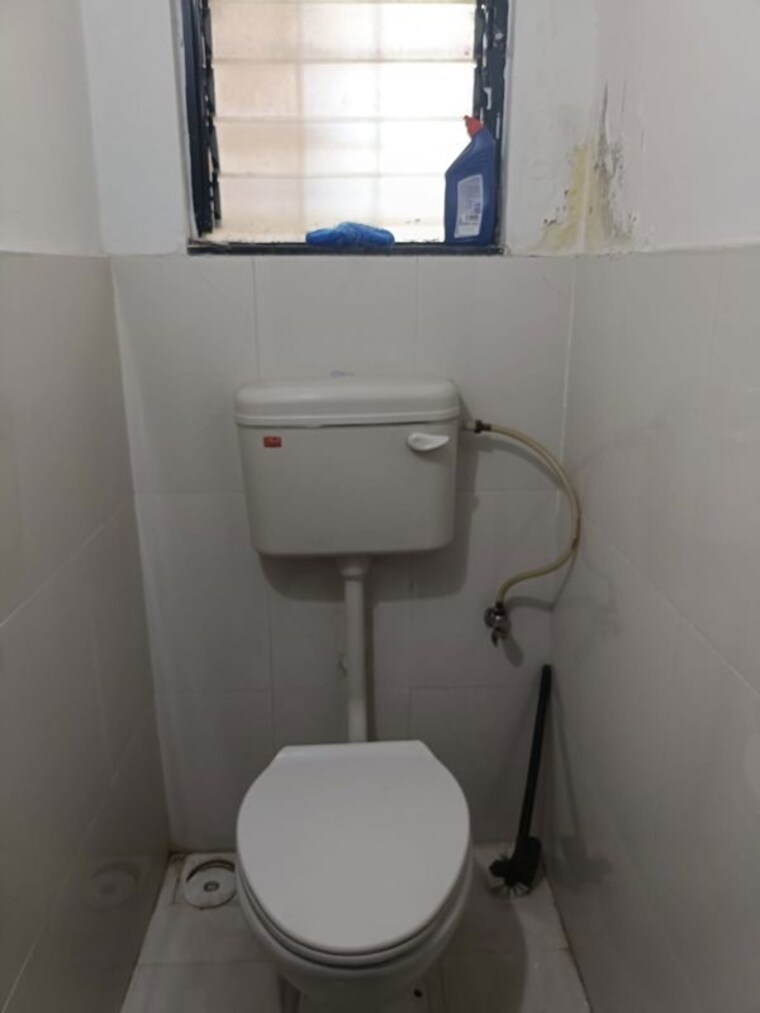 Bathroom, shree-ganadhiraj-royal-enclave 1 Bedroom 695 Sq.Ft. Apartment In Balewadi Pune 10696309