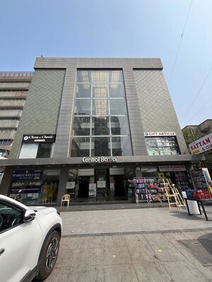  Shop – Exterior View View at Vesu - for Sale