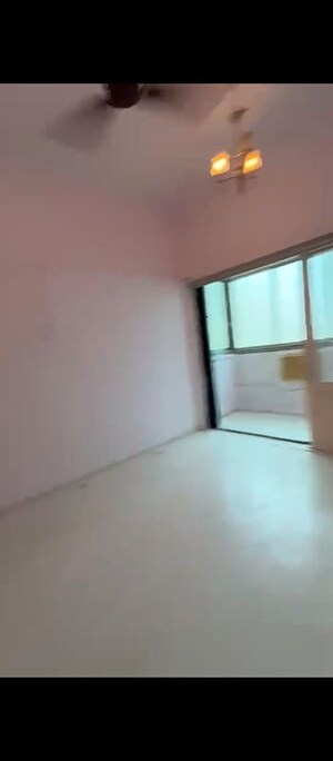 1 BHK Apartment For Rent in Dadar West