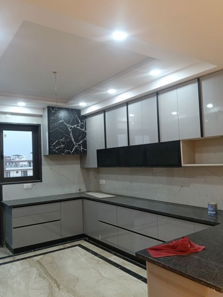 Kitchen, ansal-esencia-mulberry-homes 4 Bedroom 3000 Sq.Ft. Builder Floor In Sector 67 Gurgaon 10696340