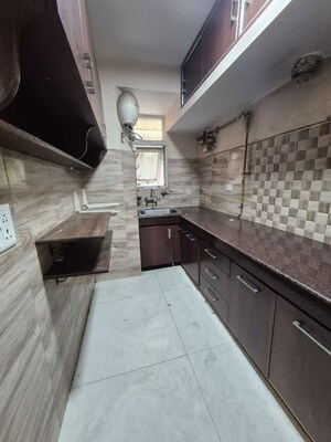 Kitchen in 3.5 BHK Apartment at Mayur Vihar – for Sale