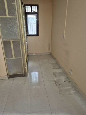 Kitchen in 3.5 BHK Apartment at Mayur Vihar – for Sale