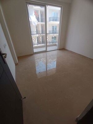 Room in 3 BHK Builder Floor at Signature Global Park 4 and 5, Sohna Sector 36 – for Rent
