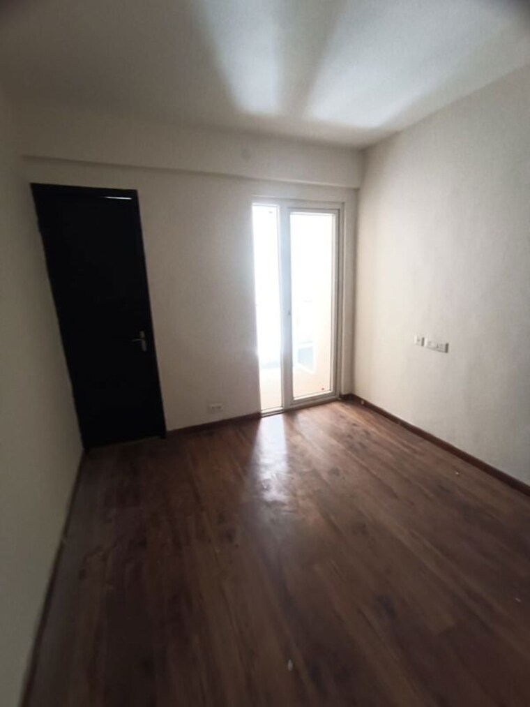 Room, signature-global-park-4-and-5 3 Bedroom 1120 Sq.Ft. Builder Floor In Sohna Sector 36 Gurgaon 10696344