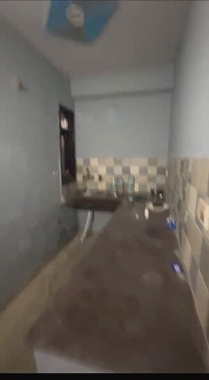 Kitchen in 1.5 BHK Builder Floor at Mohan Garden – for Rent