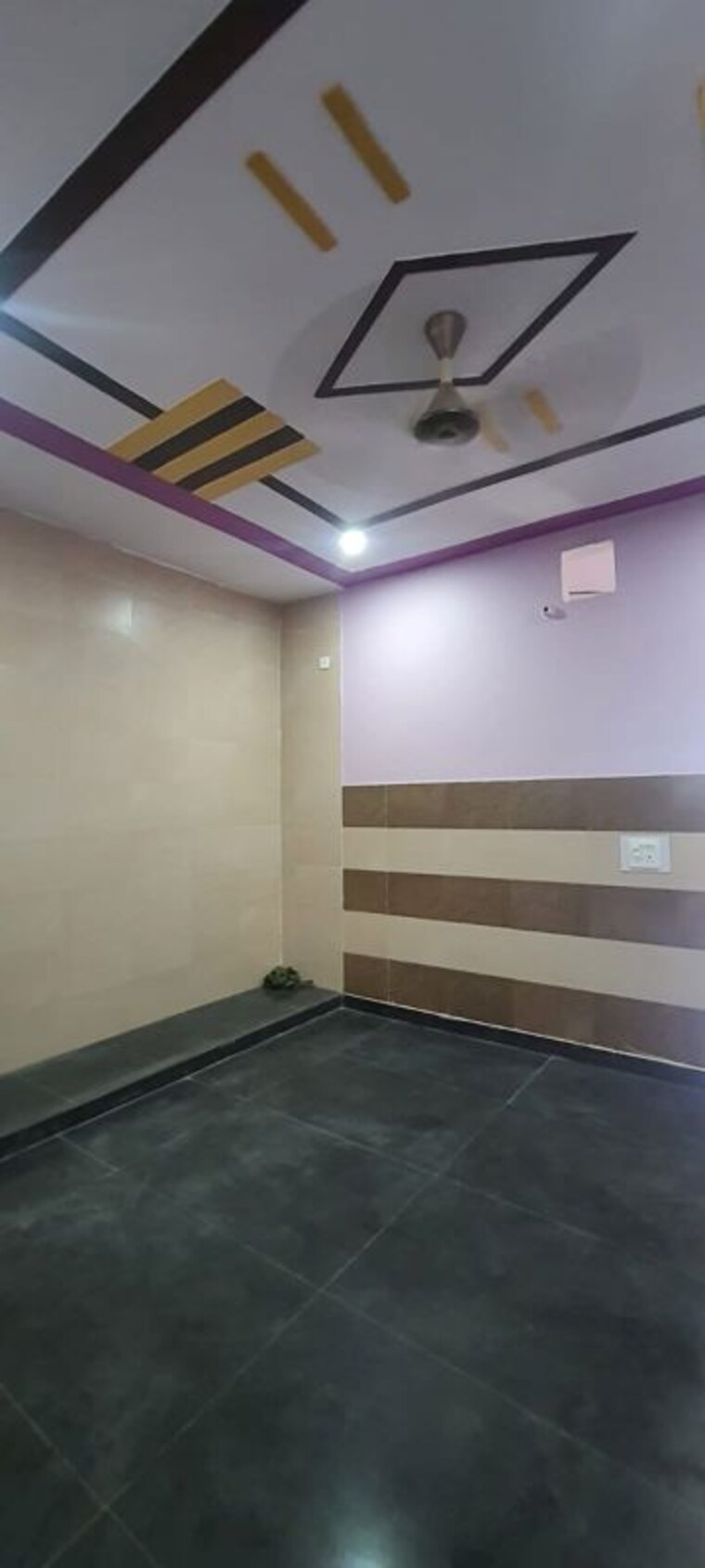 Room, sector 8 2 Bedroom 133 Sq.Ft. Independent House In Sector 8 Faridabad 10696397