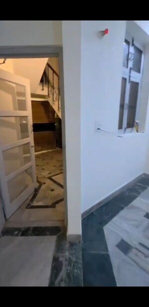 Staircase in 3.5 BHK Independent House at Sector 28 – for Rent