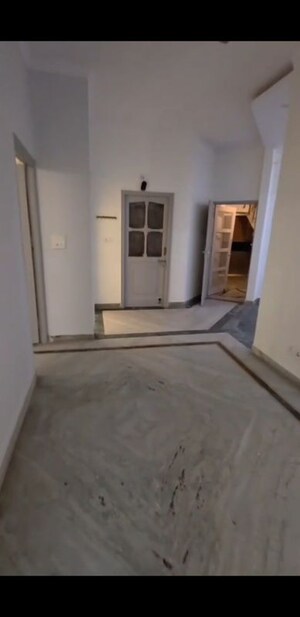 3.5 BHK Independent House For Rent in Sector 28