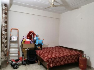Bedroom in 3 BHK Builder Floor at Sector 14 – for Rent